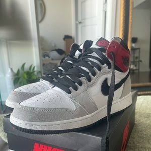 Jordan 1 high smoke grey